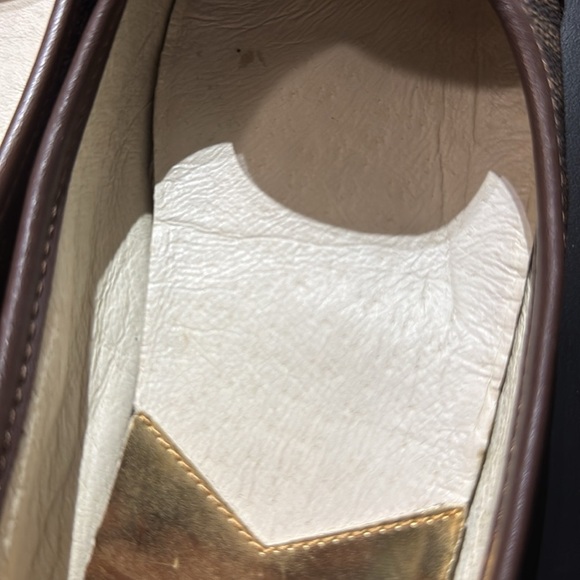 Women’s size 9.5 M | Michael Kors | Brown flats with Gold Emblem - Picture 10 of 11